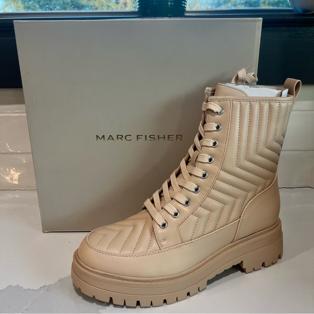 Marc Fisher Pierce Quilted Faux Leather Pierce Light Natural Combat Boot Sz 10 - Picture 9 of 14